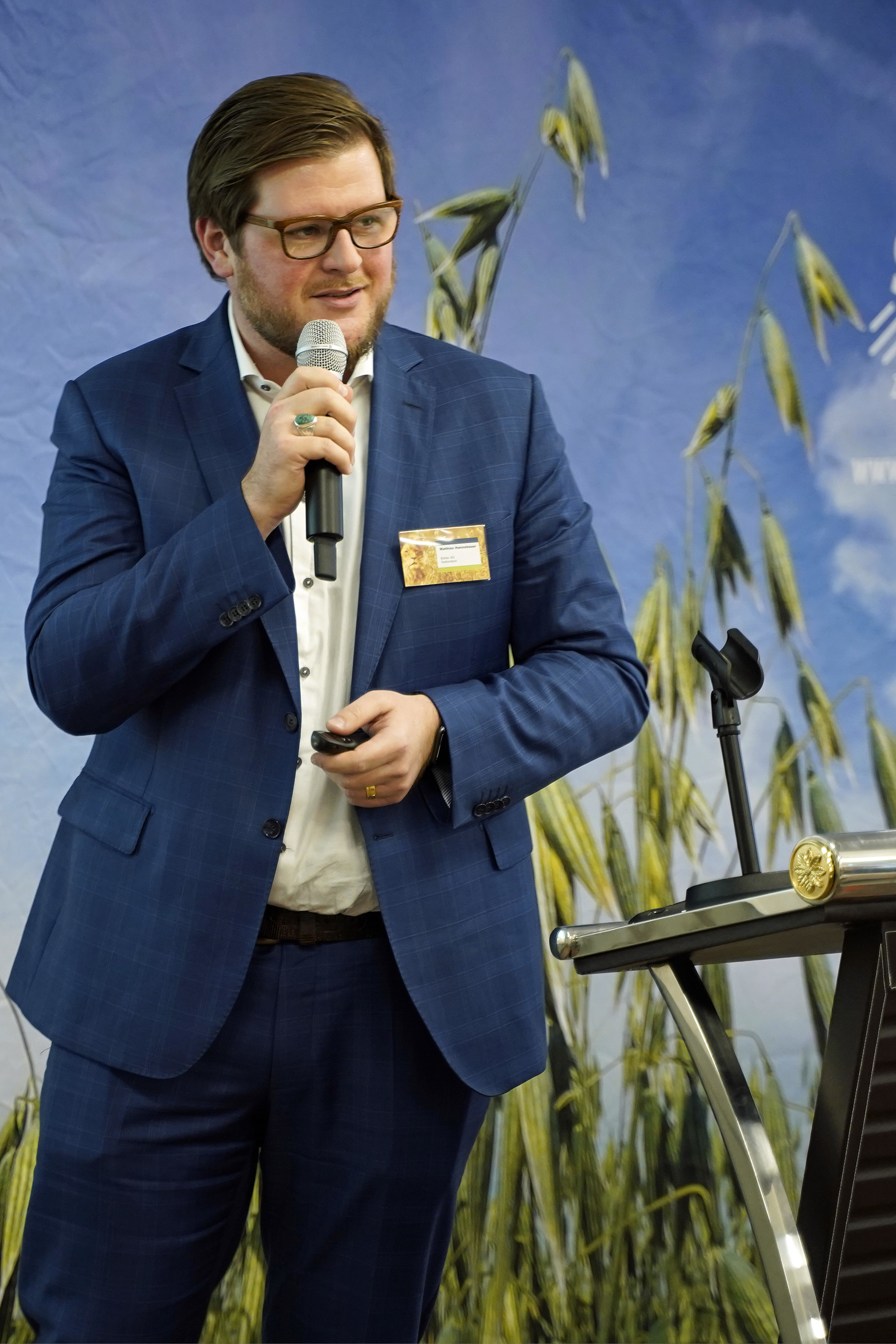 Matthias Hannsbauer, Bühler AG: Oat grains, which are basically gluten free, should be harvested and processed as carefully as possible